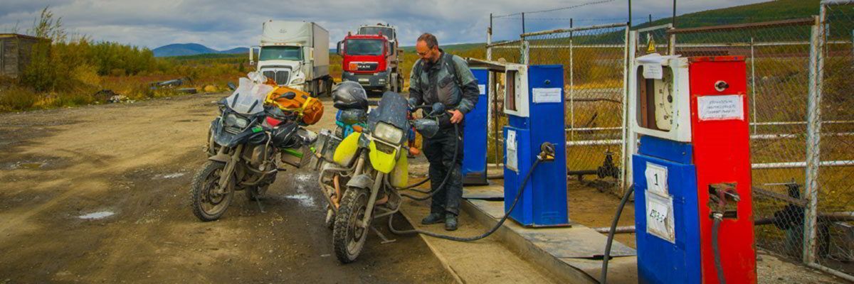 Steppenfuchs Reisen - "Road of the Bones" Tanken in Sibirien