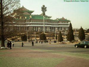 Steppenfuchs Reisen - Nordkorea - Pöngjang - Kumsusan-Palast