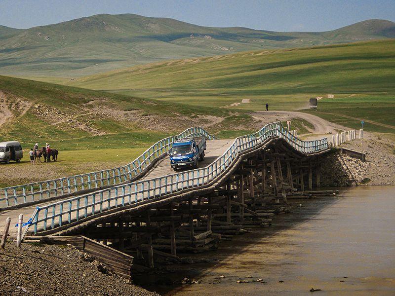 Steppenfuchs Reisen - Brücken in der Mongolei